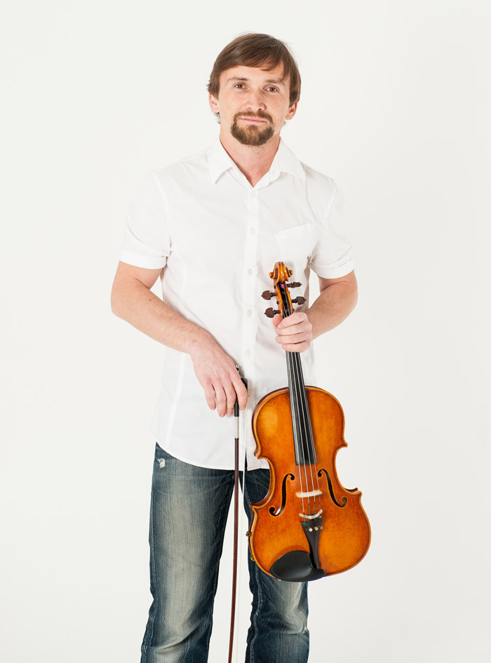 Timur-Sadykov-viola-csm-galicia-profesor Timur Sadykov profesor CSM Galicia